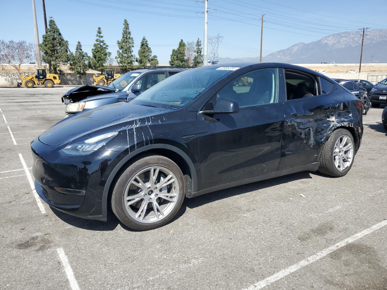 TESLA MODEL Y 2023