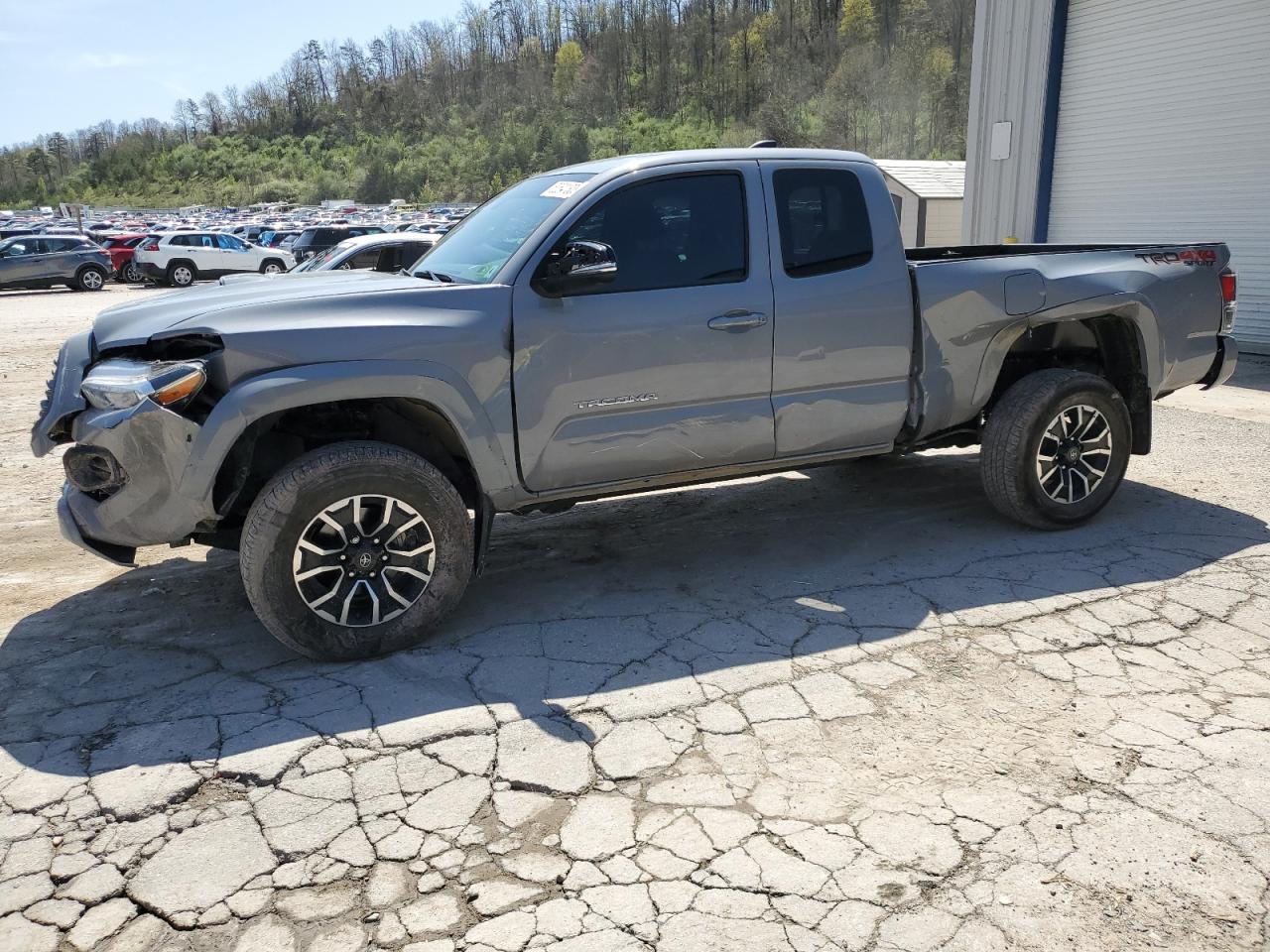 TOYOTA TACOMA ACC 2021
