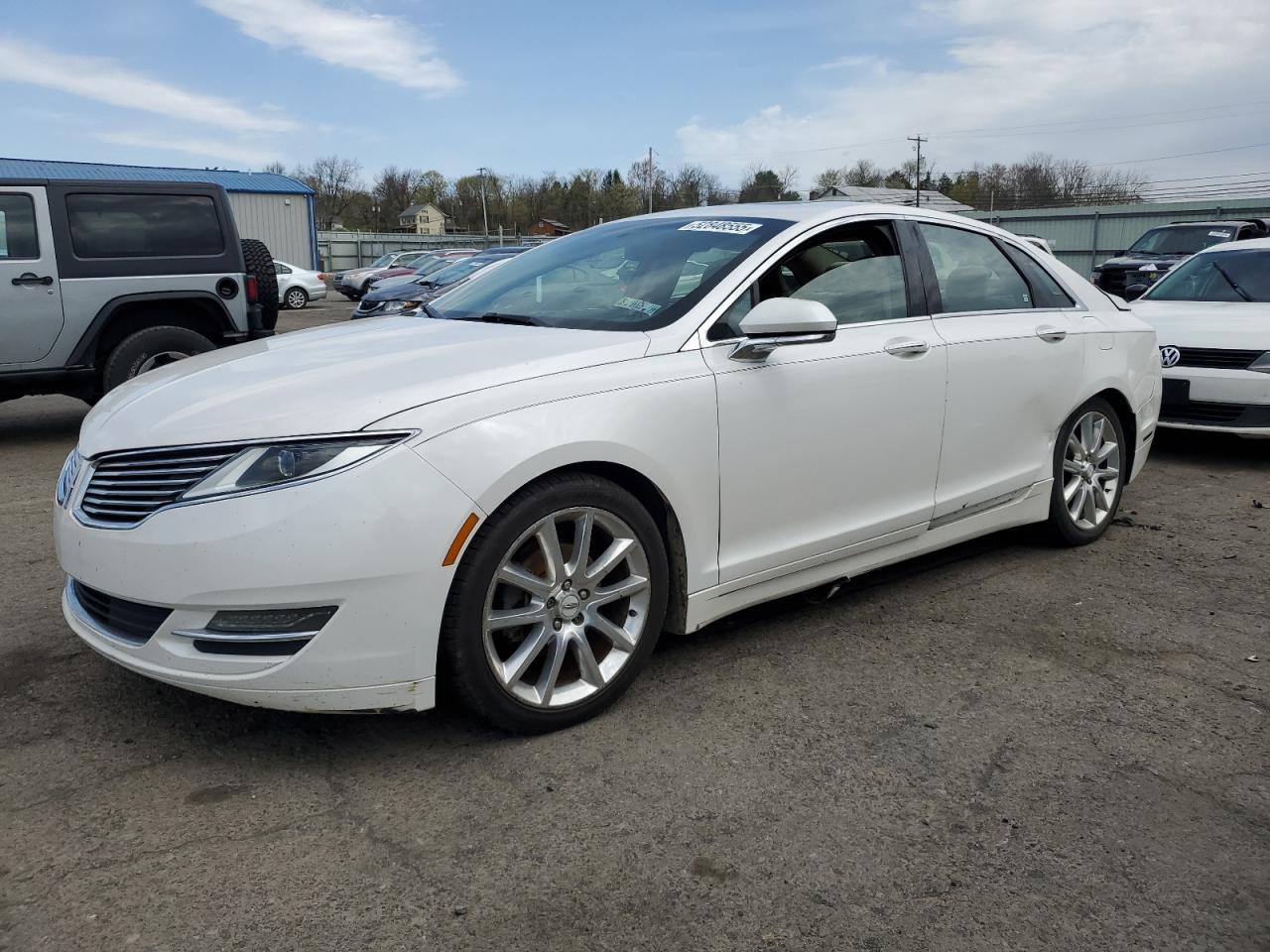 LINCOLN MKZ HYBRID 2016