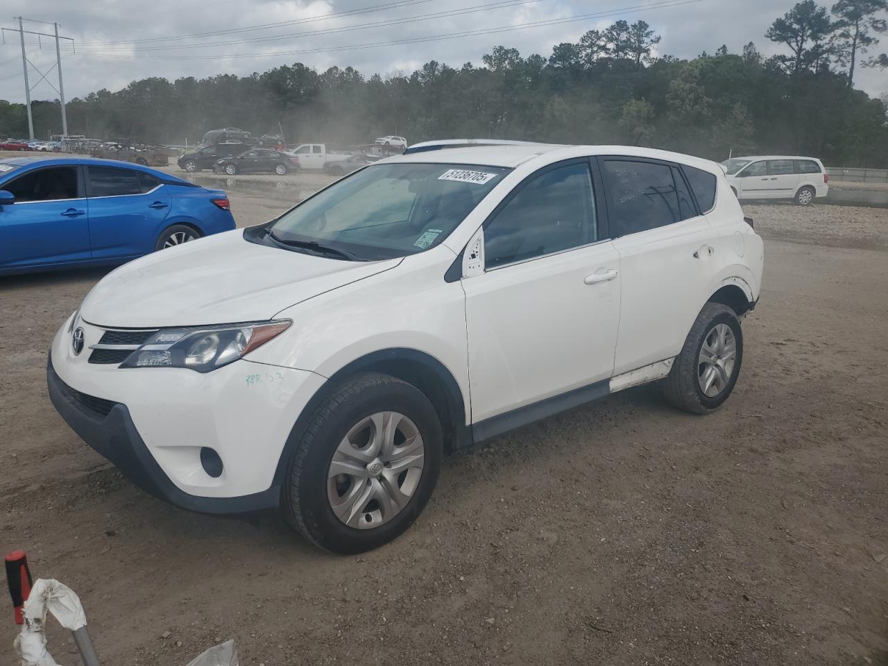 TOYOTA RAV4 LE 2013