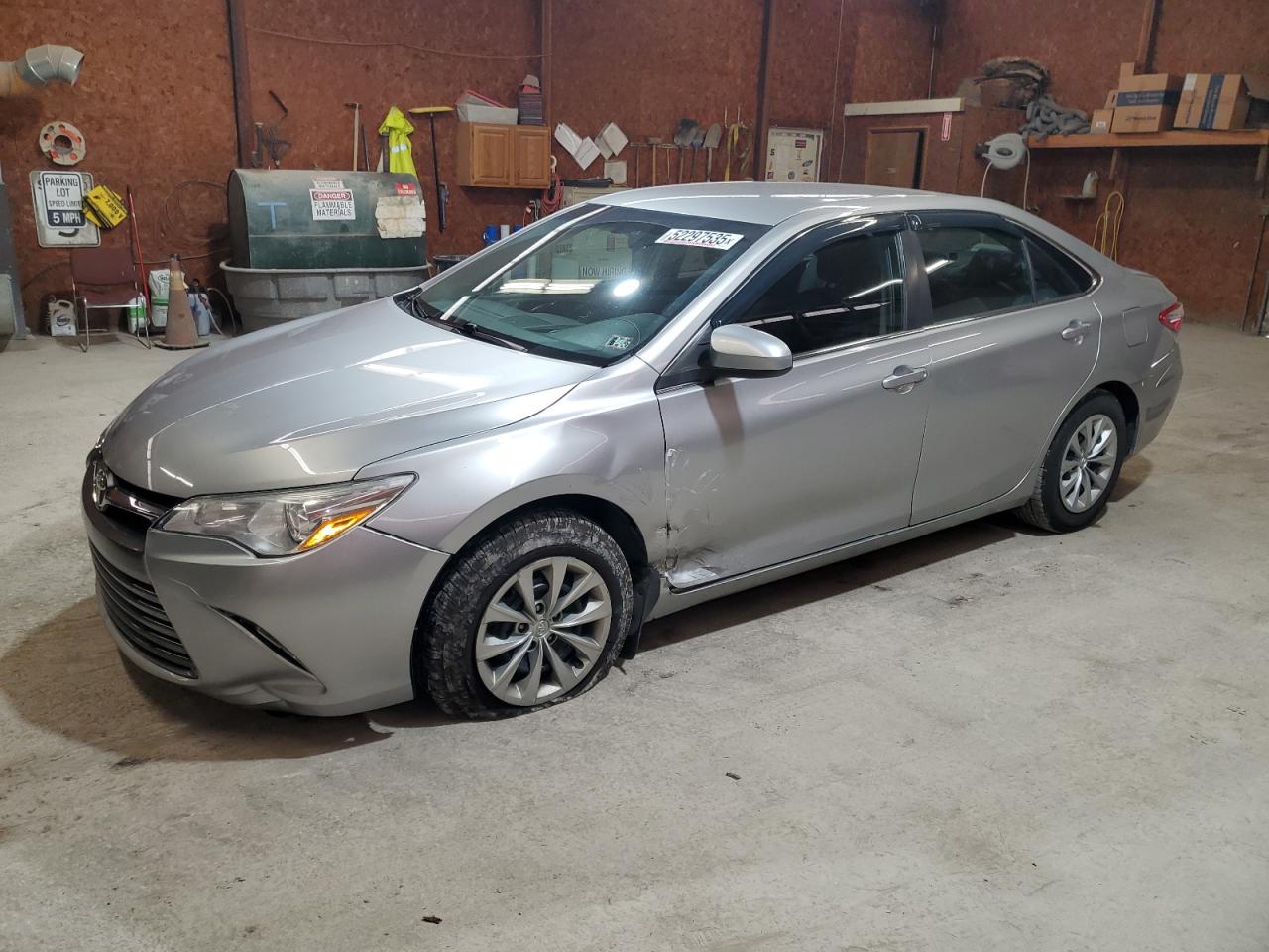 TOYOTA CAMRY LE 2016