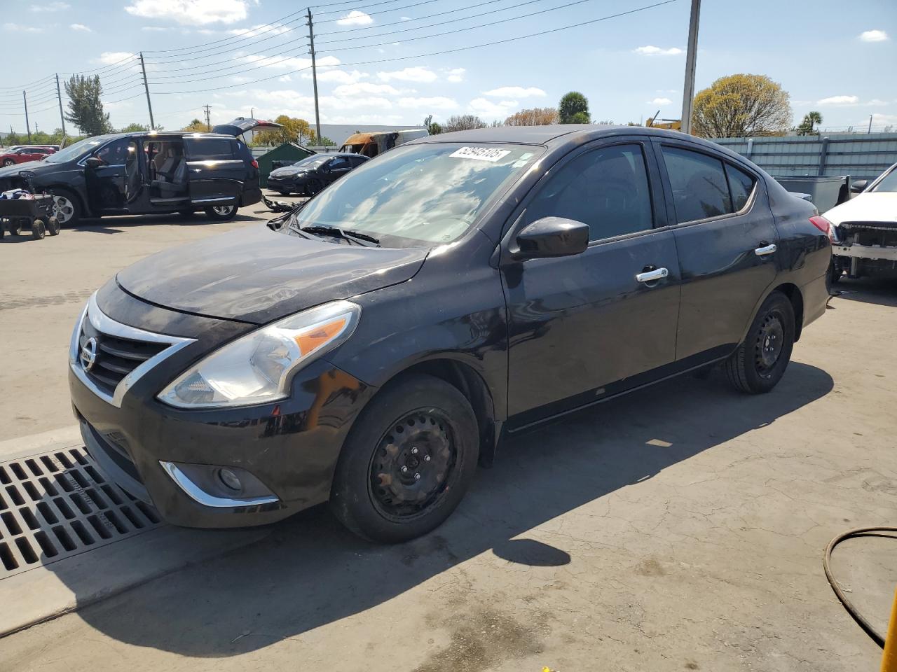 NISSAN VERSA S 2019