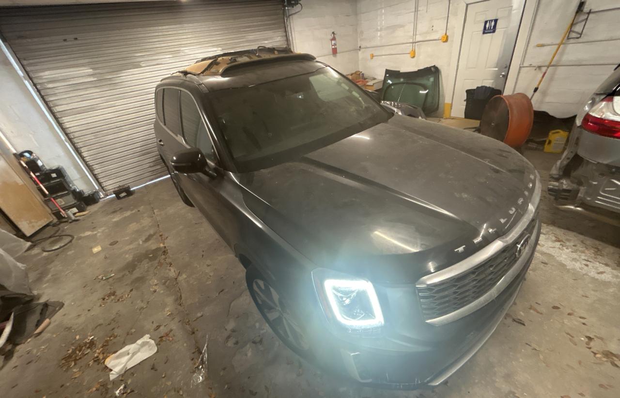 KIA TELLURIDE 2020