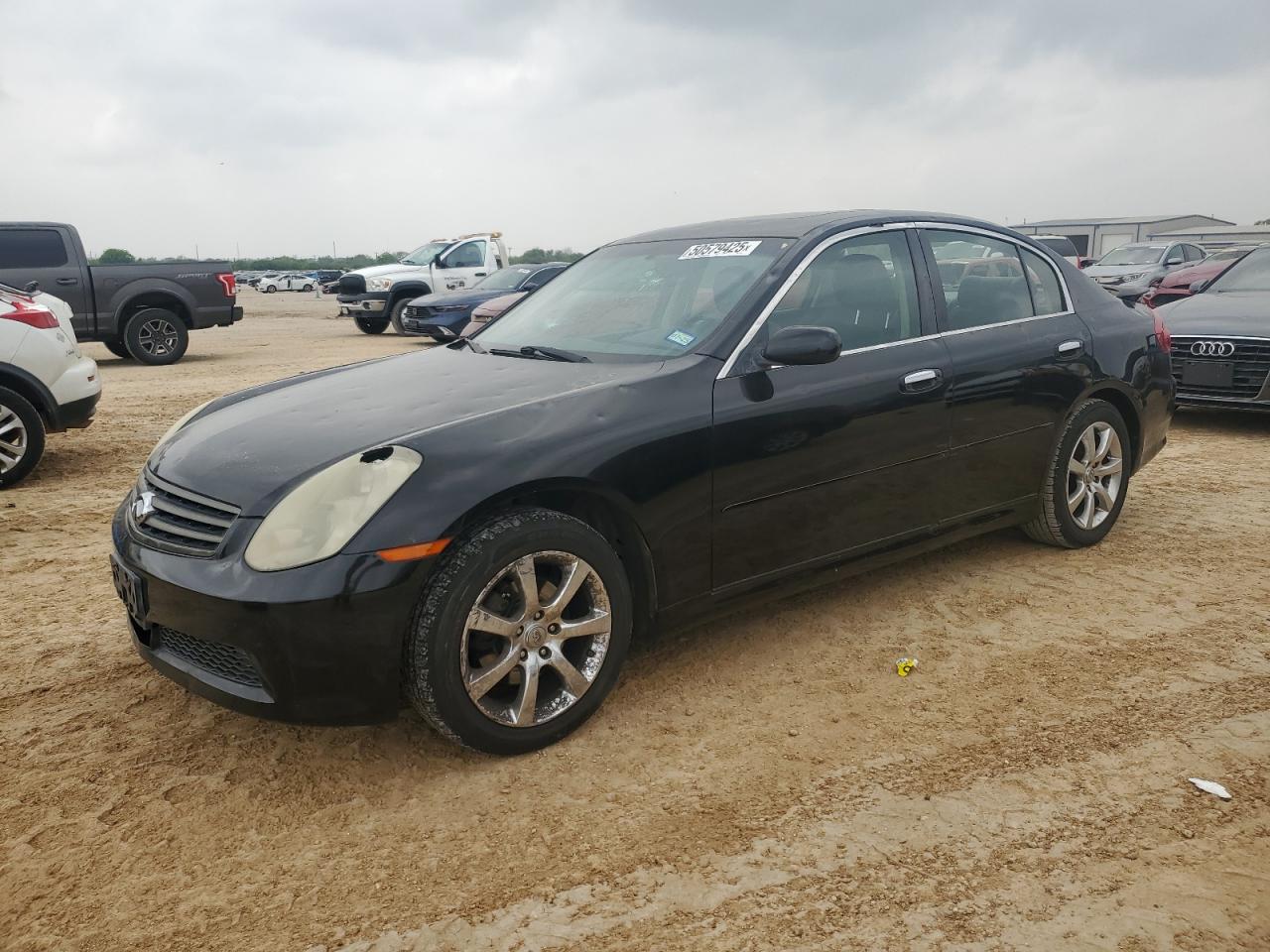INFINITI G35 2005