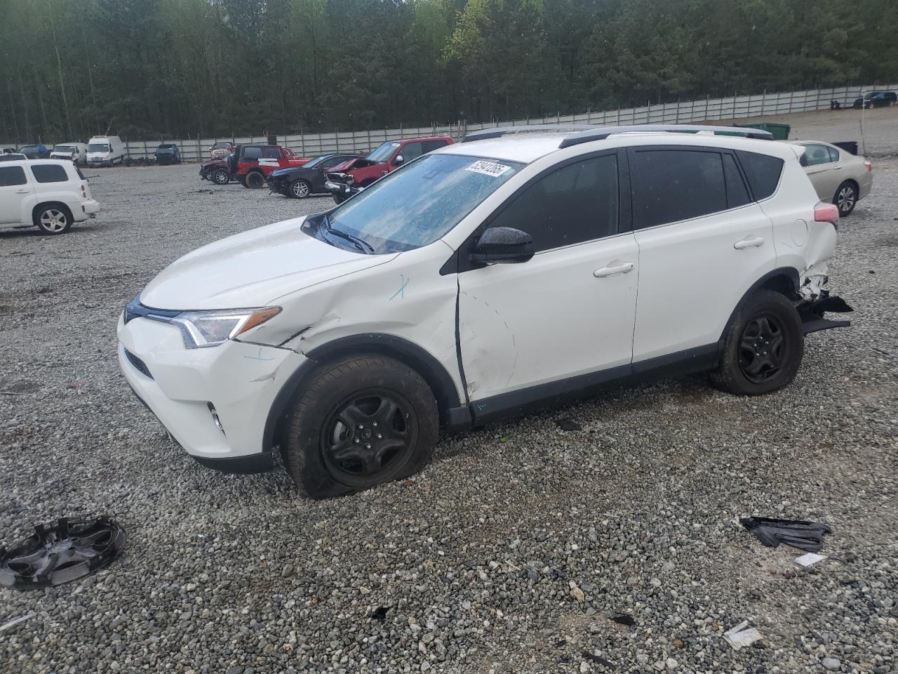 TOYOTA RAV4 LE 2018