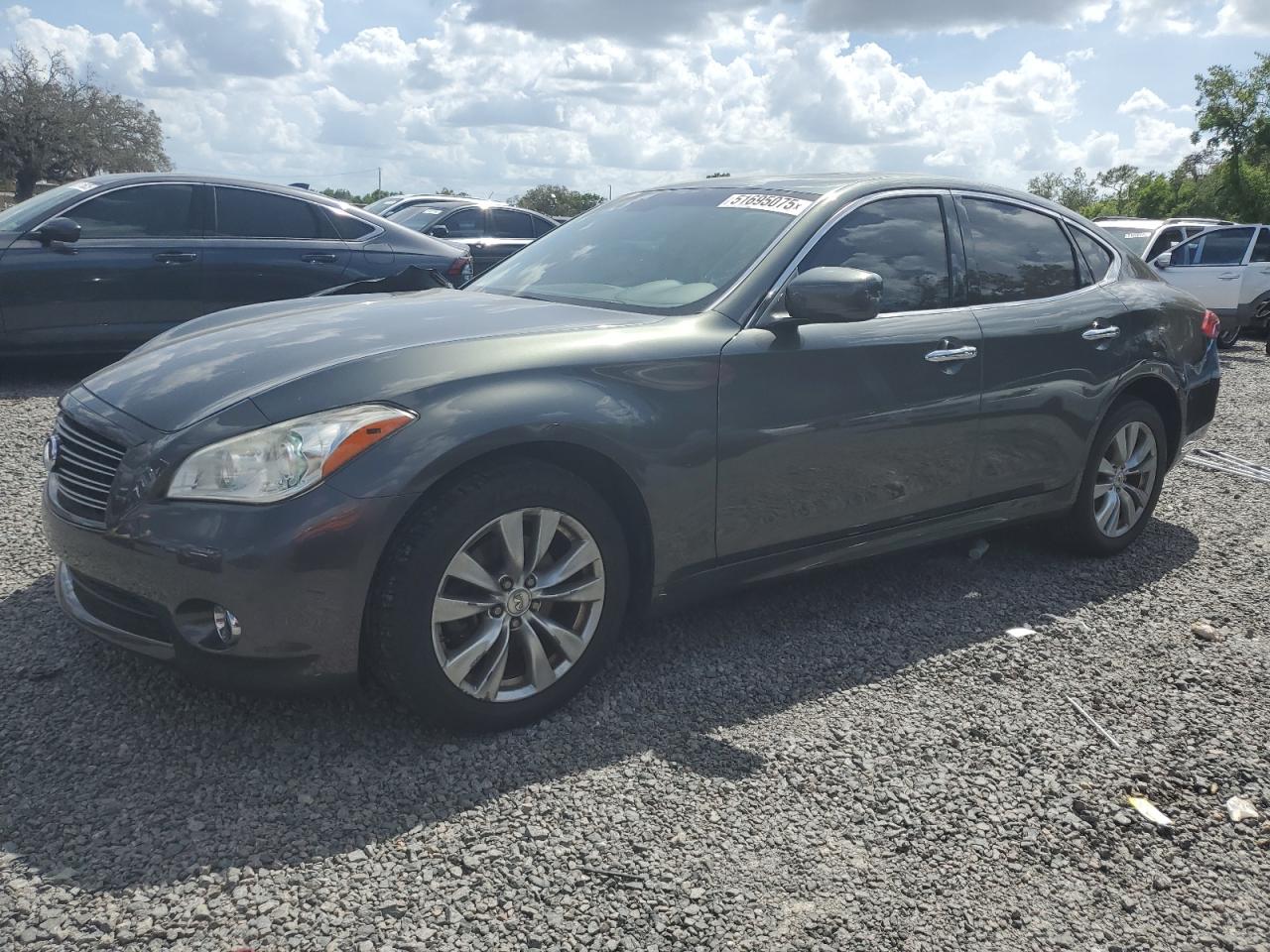 INFINITI M37 X 2012