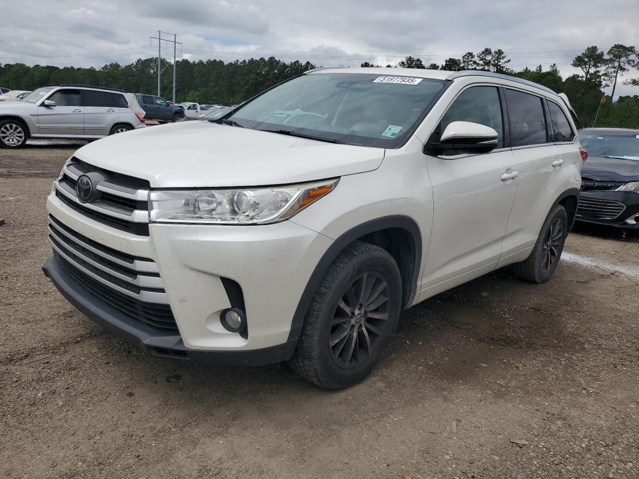 TOYOTA HIGHLANDER 2018