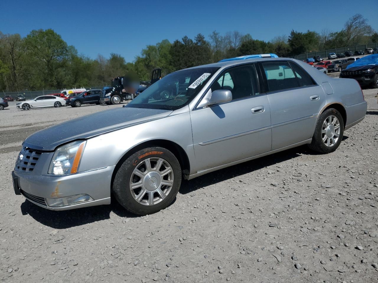 CADILLAC DTS 2010