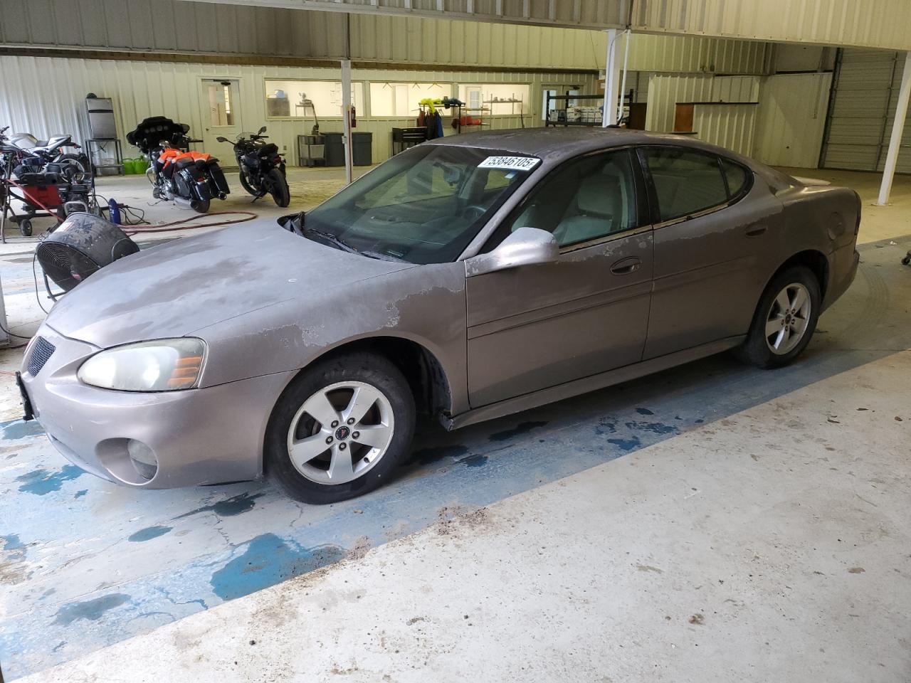 PONTIAC GRAND PRIX 2006