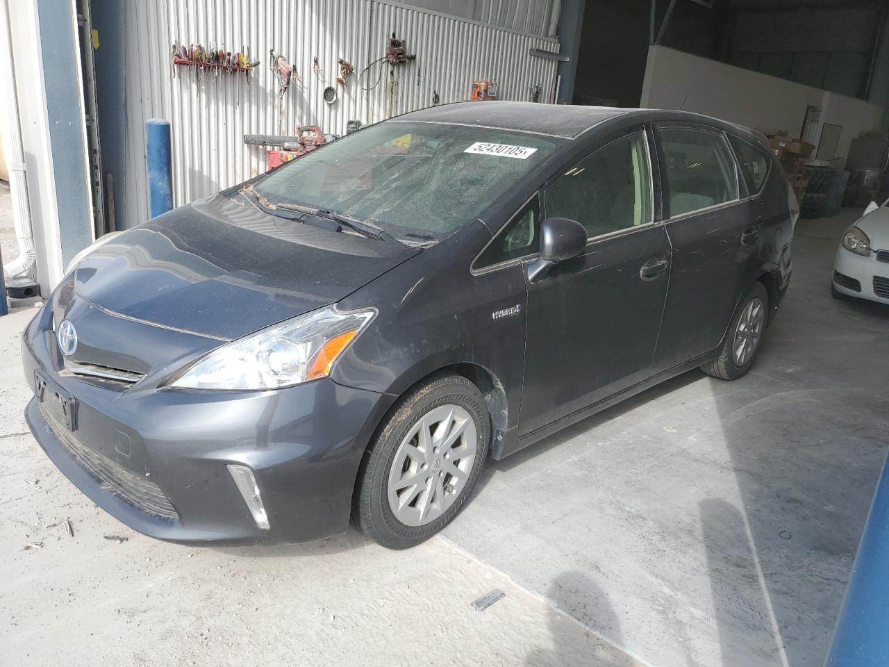 TOYOTA PRIUS V 2012