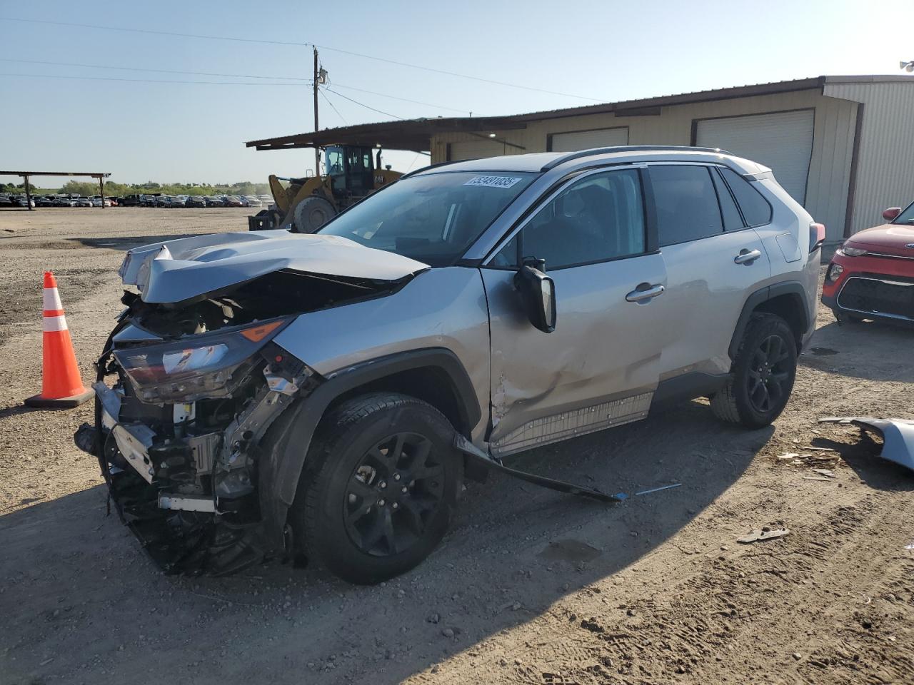 TOYOTA RAV4 LE 2021