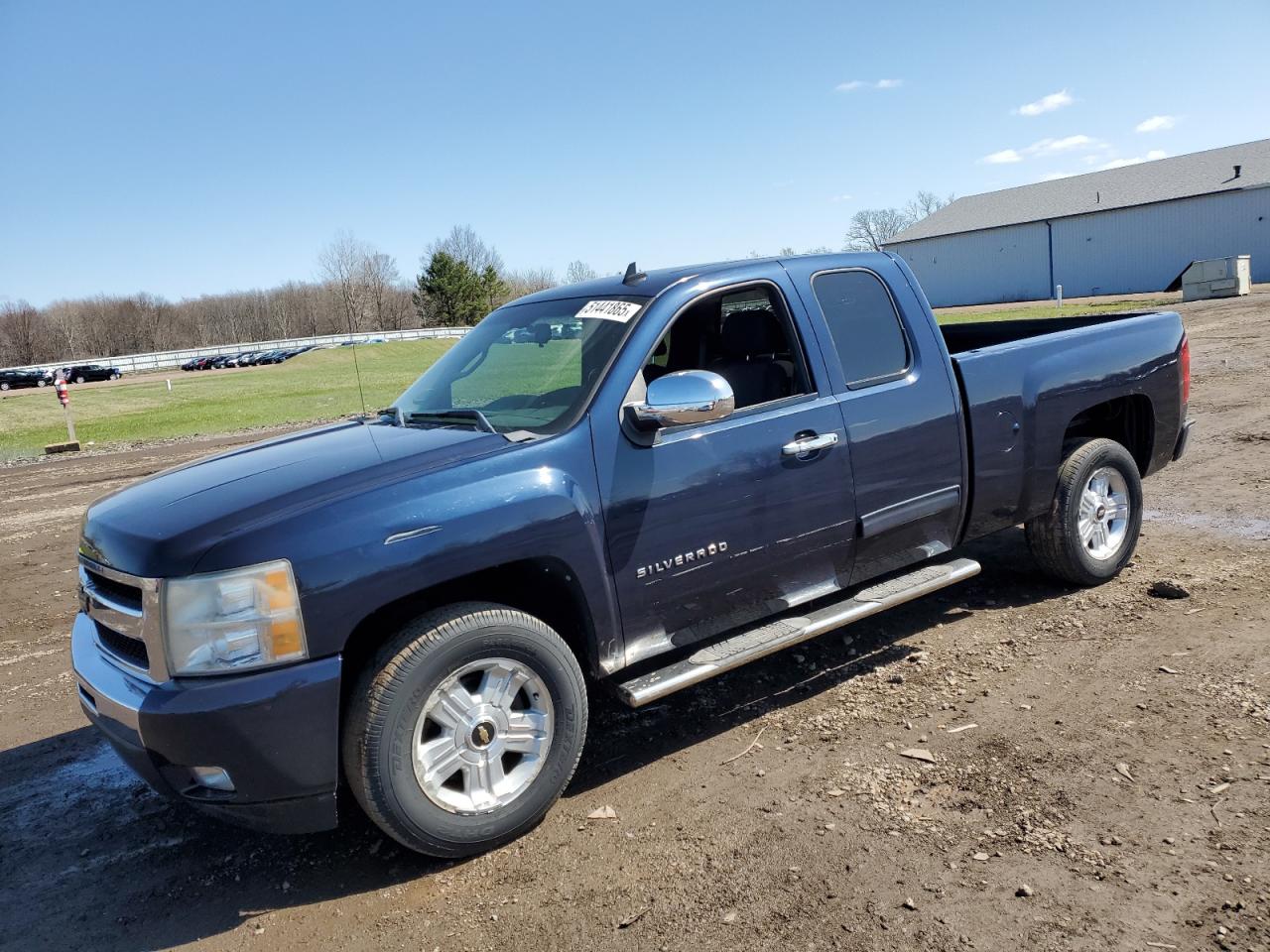CHEVROLET SILVERADO 2011