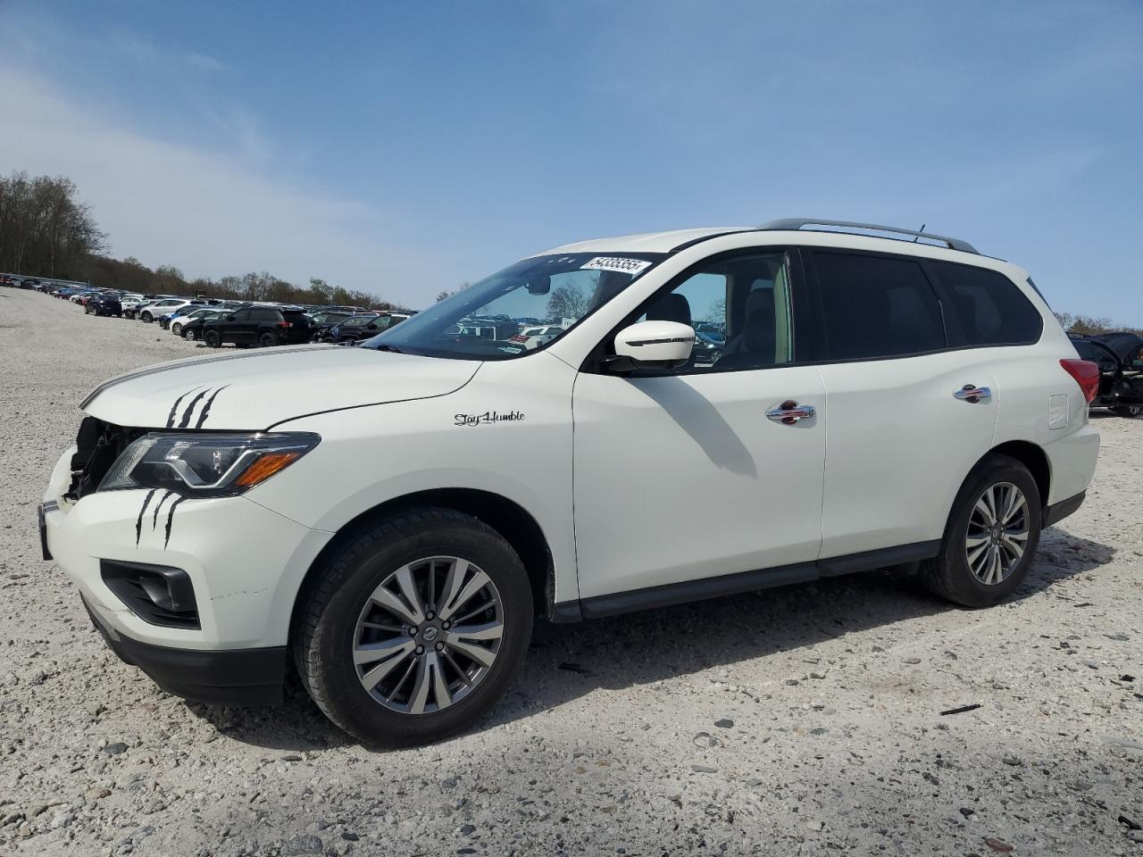 NISSAN PATHFINDER 2018