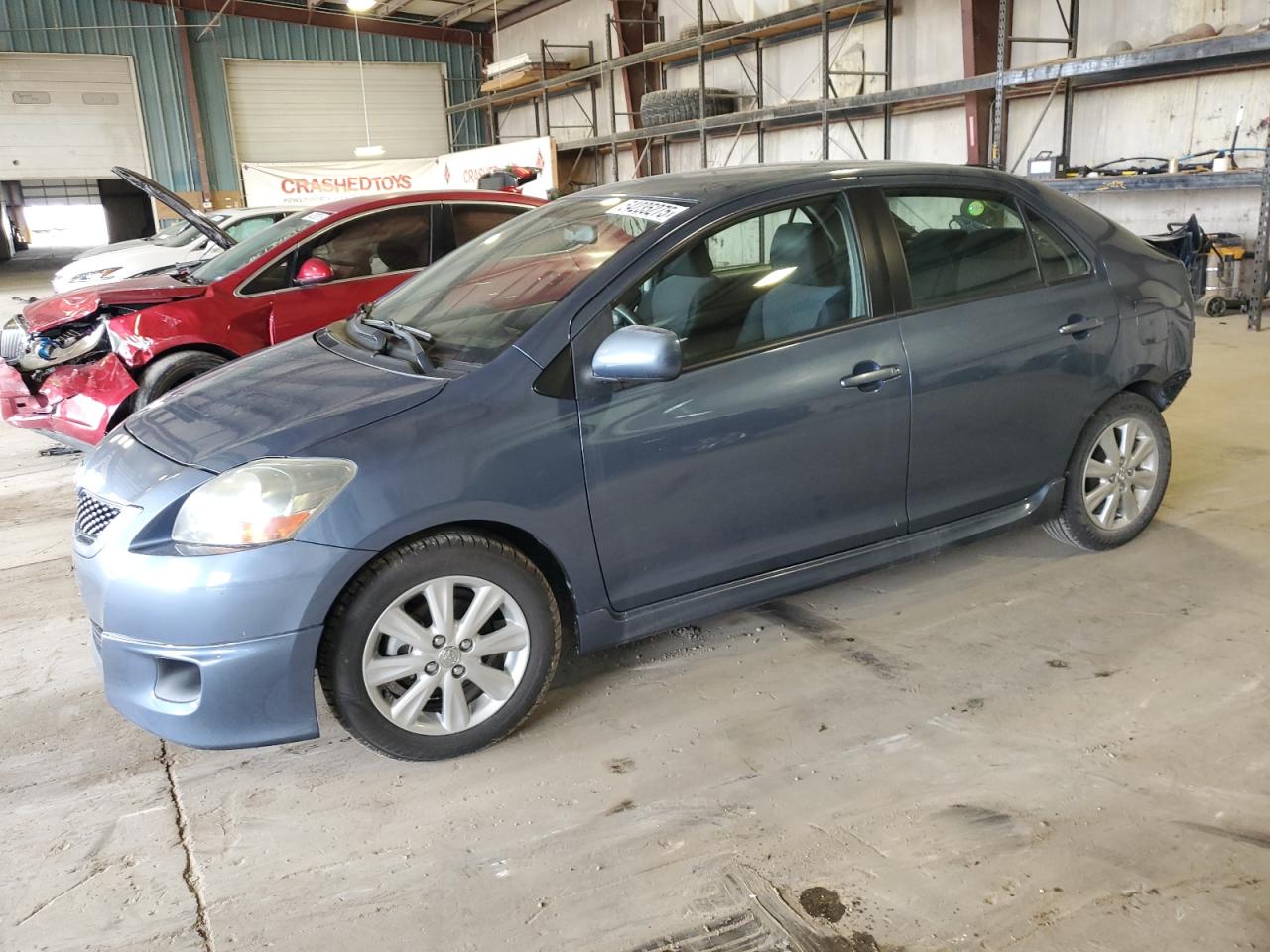 TOYOTA YARIS 2009