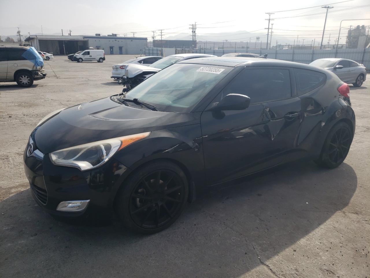 HYUNDAI VELOSTER 2013