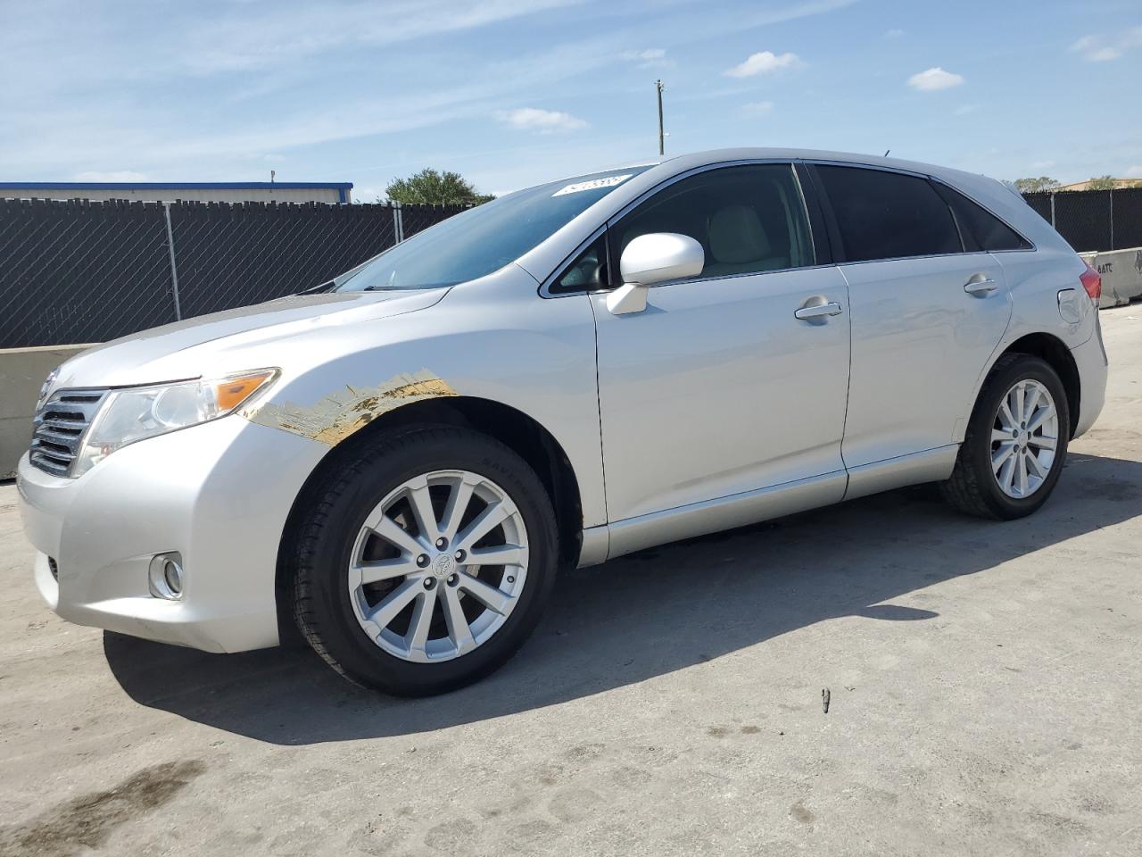 TOYOTA VENZA 2010