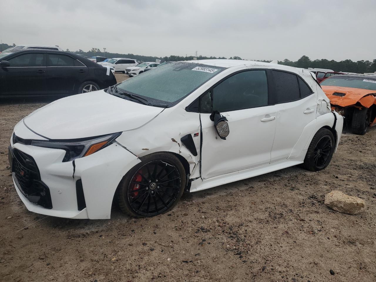 TOYOTA GR COROLLA 2024