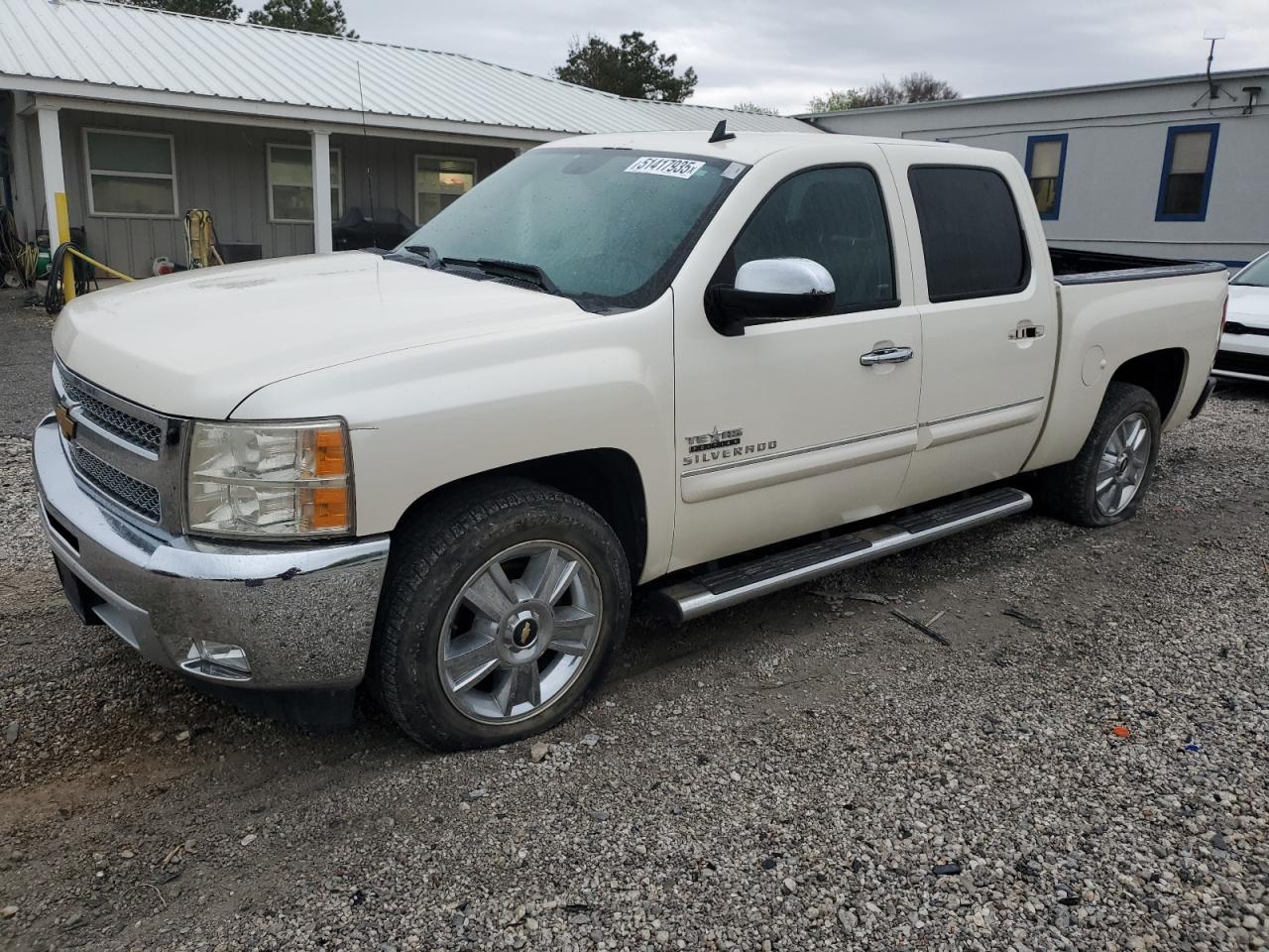 CHEVROLET SILVERADO 2013