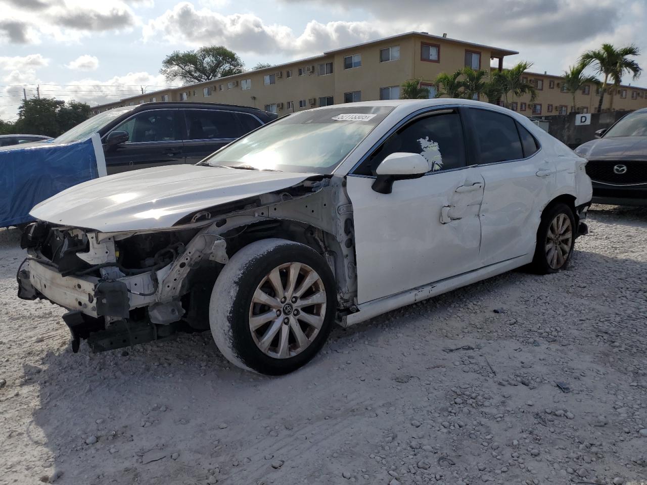 TOYOTA CAMRY L 2019