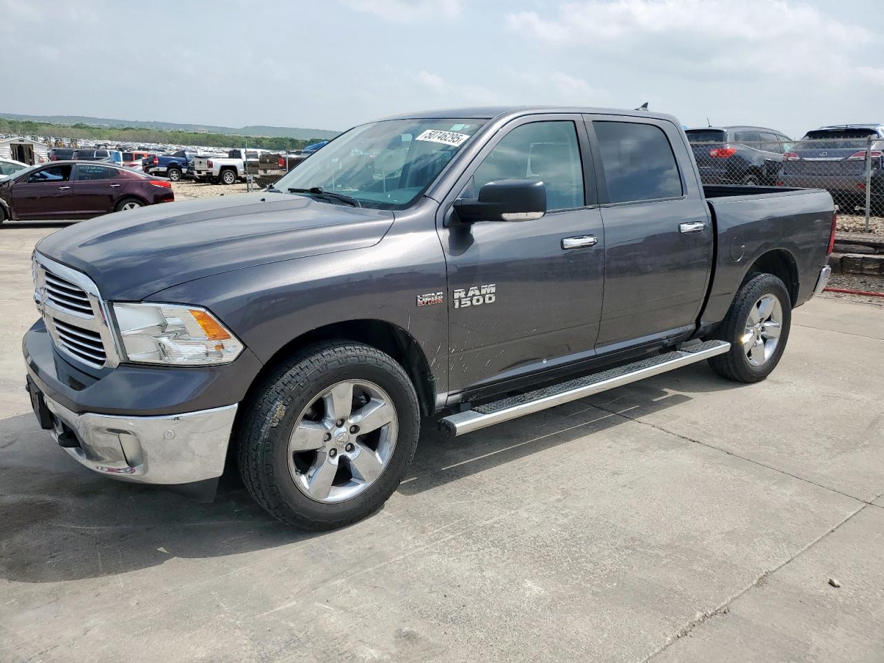 RAM 1500 SLT 2016