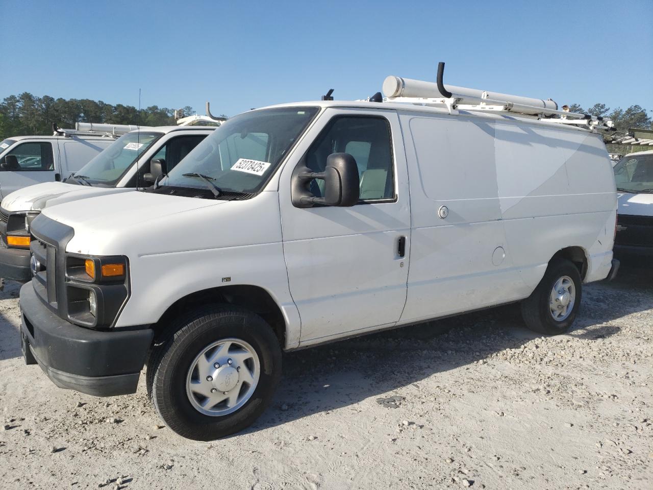 FORD ECONOLINE 2011