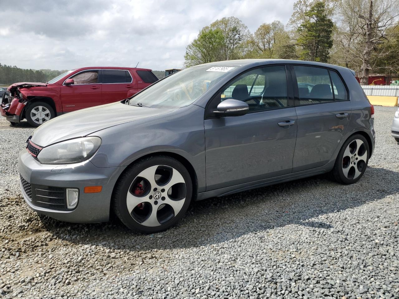 VOLKSWAGEN GTI 2013