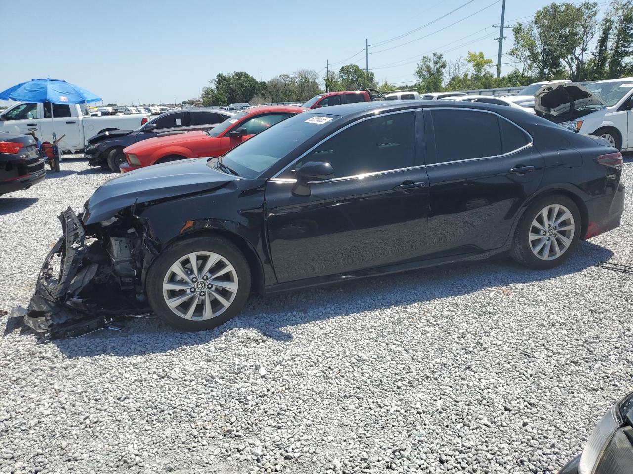 TOYOTA CAMRY LE 2024