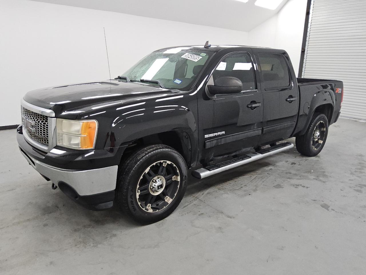 GMC SIERRA K15 2012