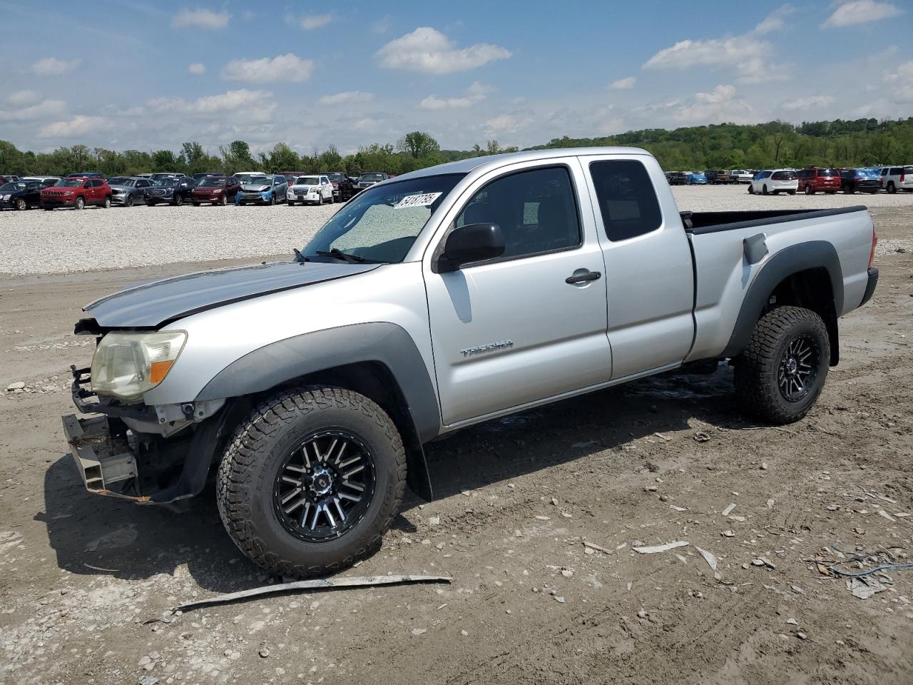 TOYOTA TACOMA ACC 2005