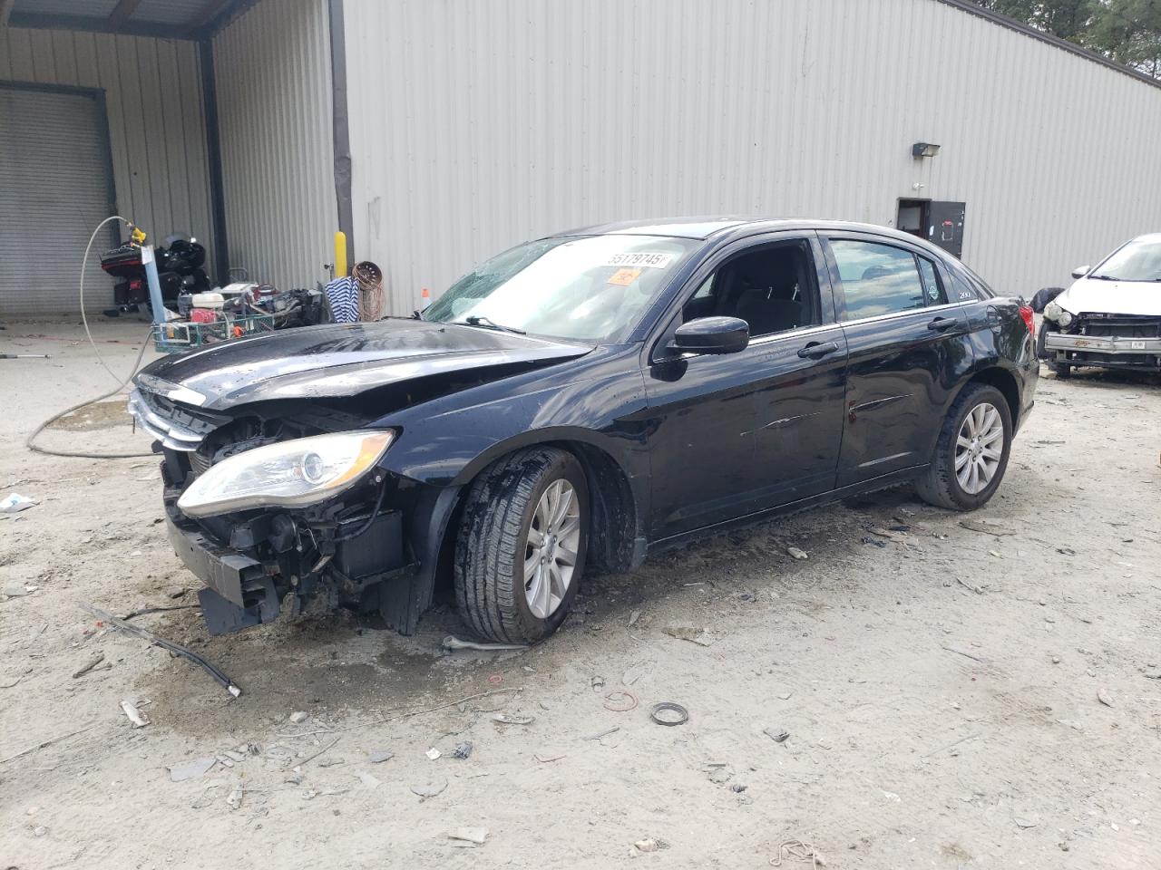 CHRYSLER 200 2011