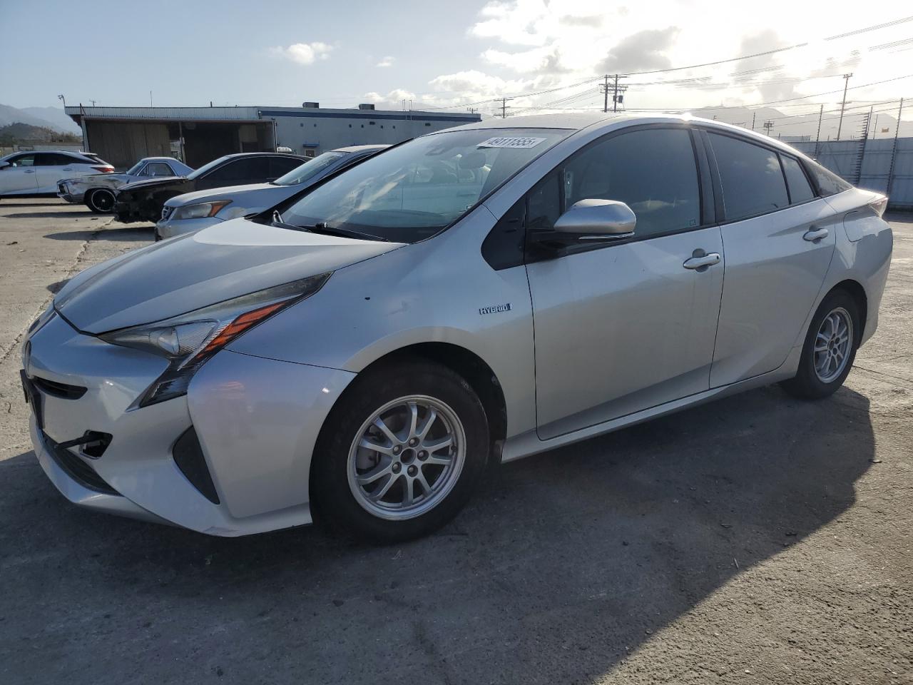 TOYOTA PRIUS 2017