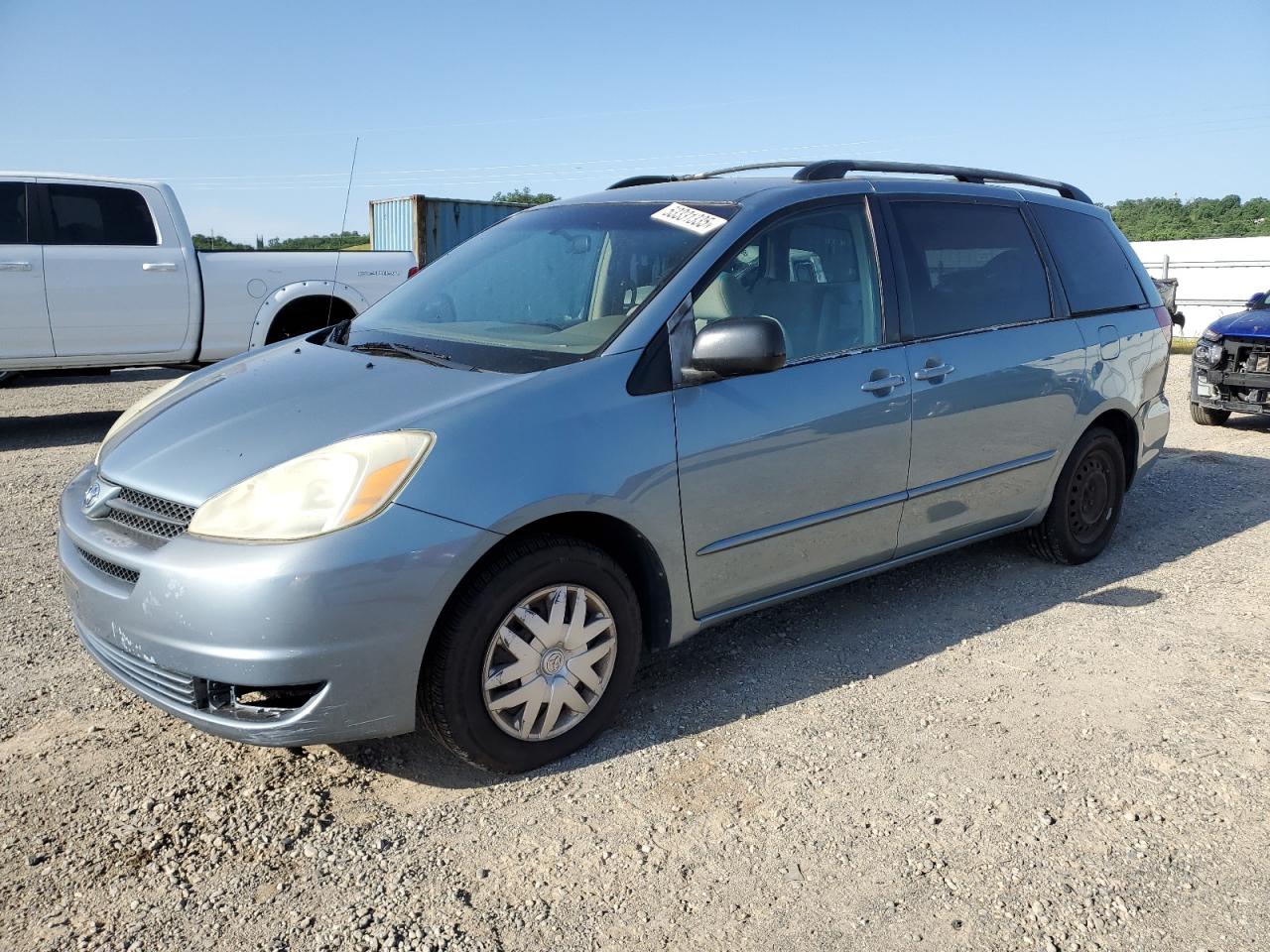 TOYOTA SIENNA CE 2004