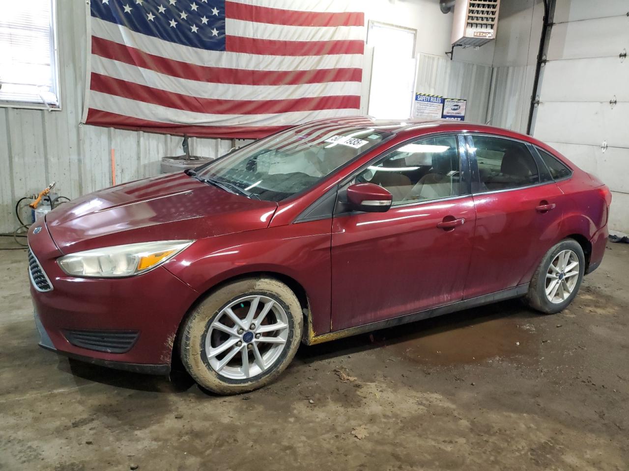 FORD FOCUS SE 2017