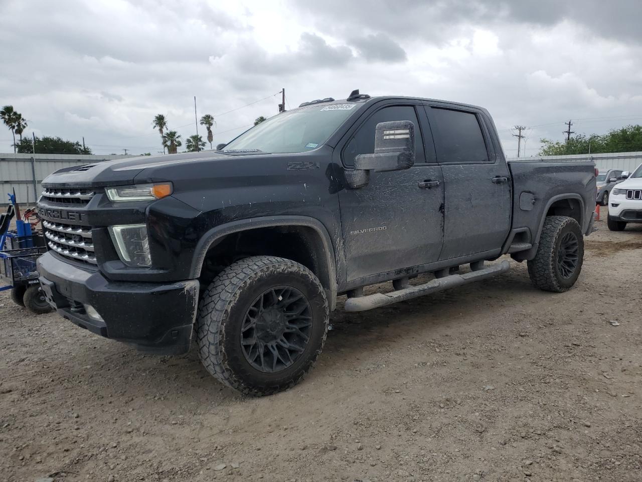 CHEVROLET SILVERADO 2021