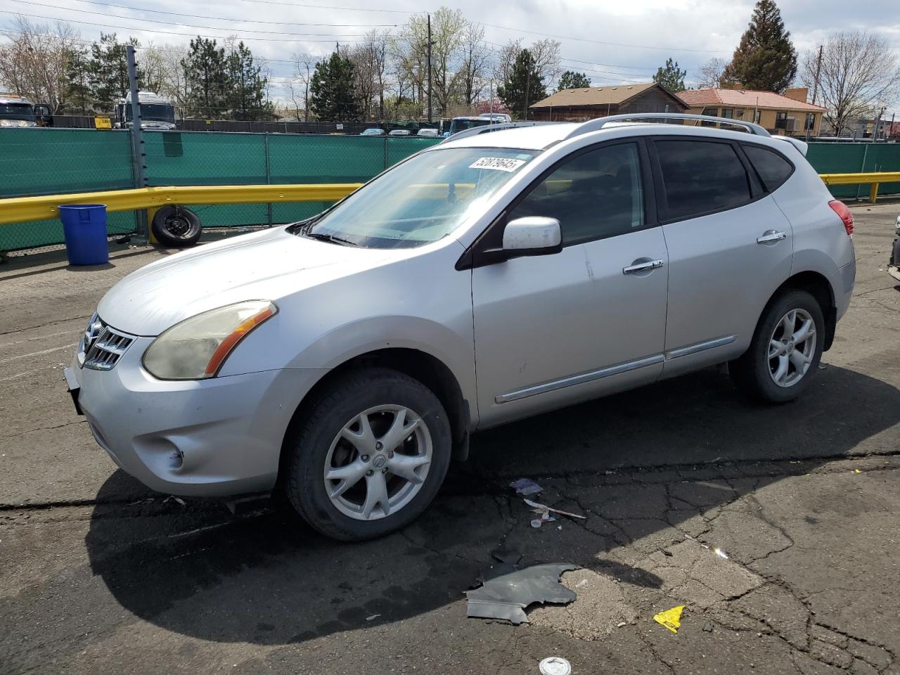 NISSAN ROGUE S 2011