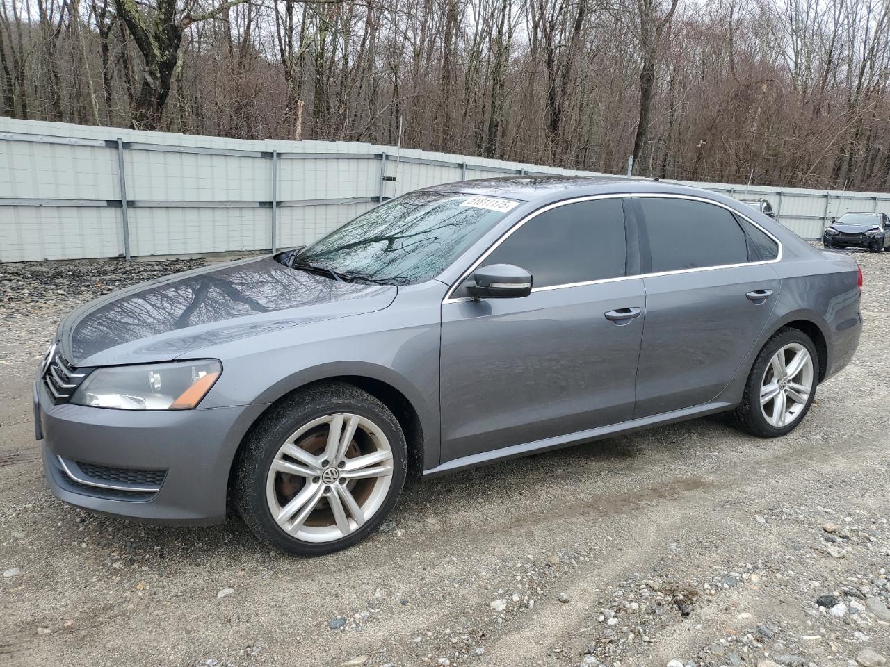 VOLKSWAGEN PASSAT SE 2014
