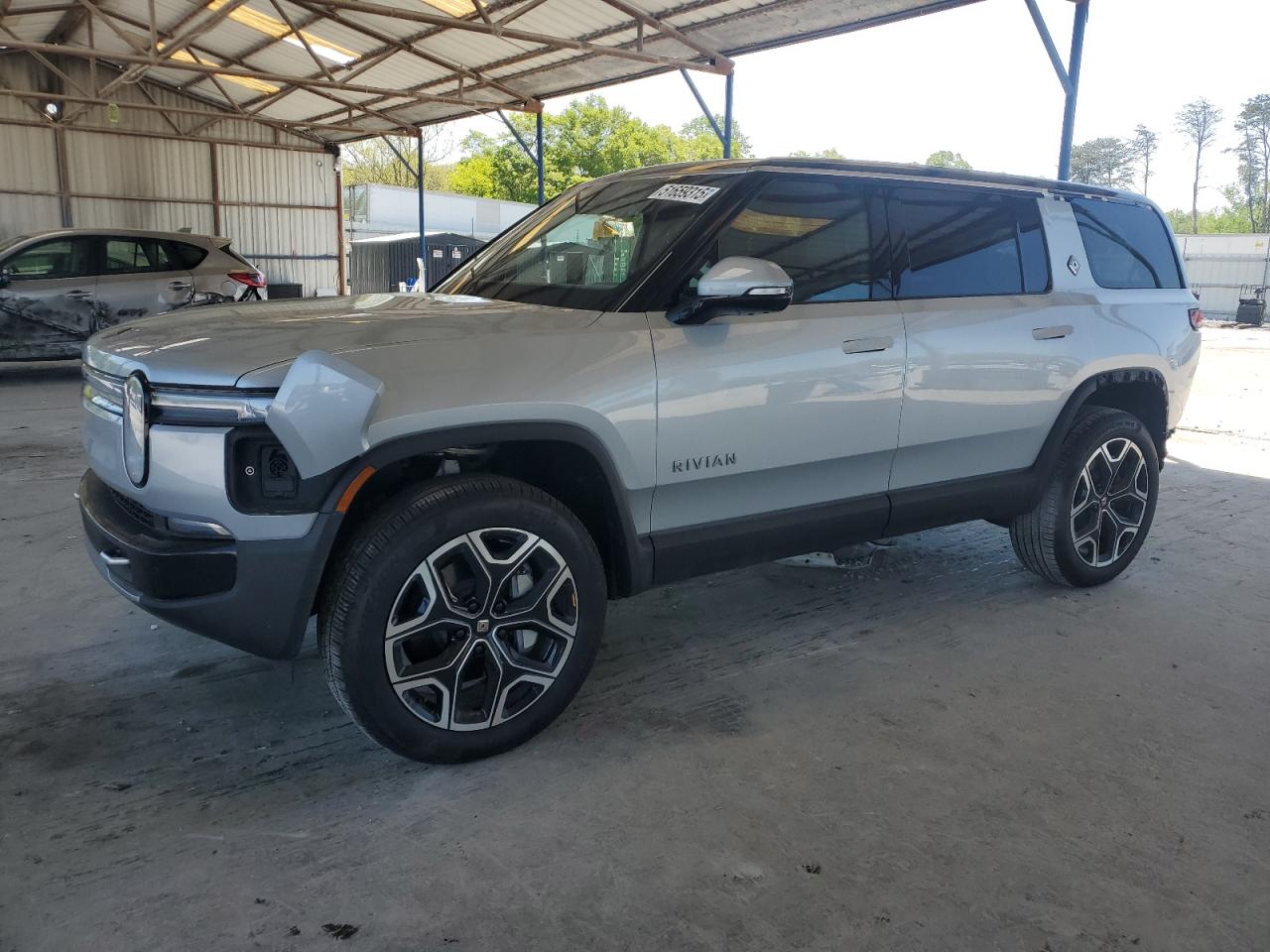 RIVIAN R1S ADVENT 2025