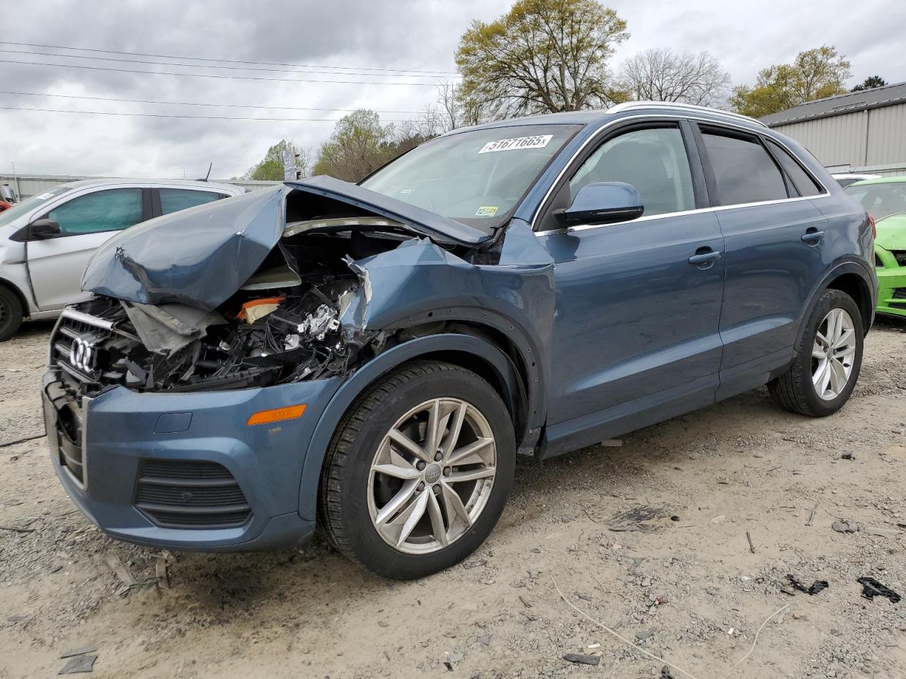 AUDI Q3 PREMIUM 2016