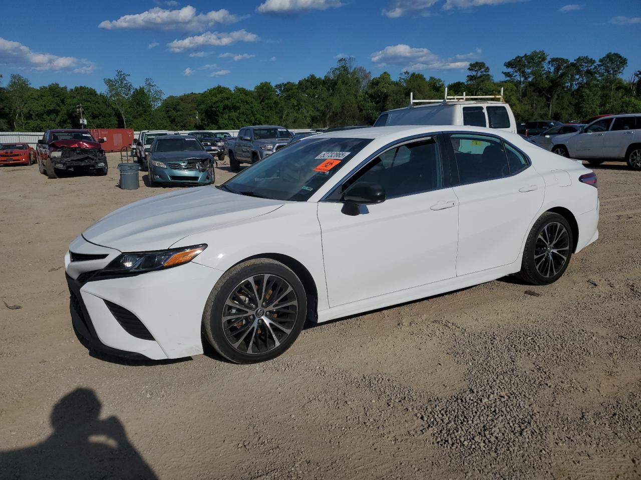 TOYOTA CAMRY L 2019