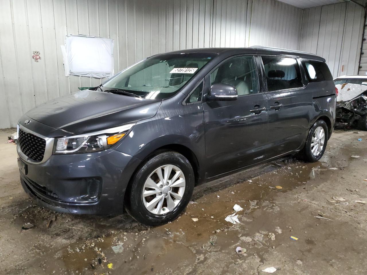 KIA SEDONA LX 2015