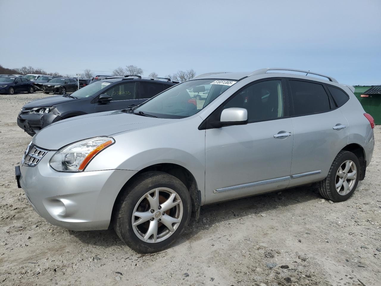 NISSAN ROGUE S 2011