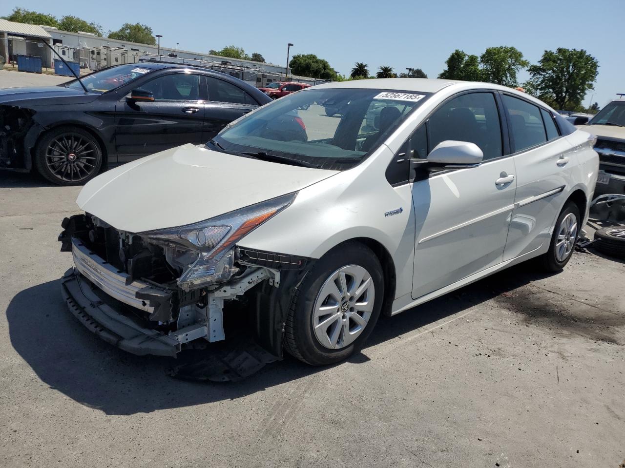 TOYOTA PRIUS 2017
