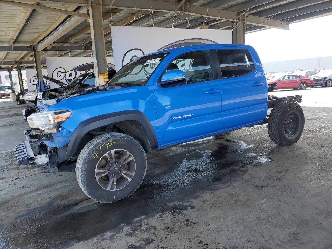 TOYOTA TACOMA DOU 2021
