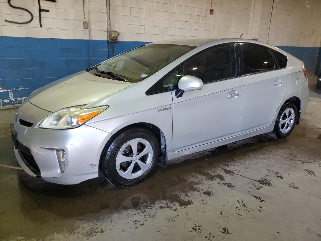 TOYOTA PRIUS 2012