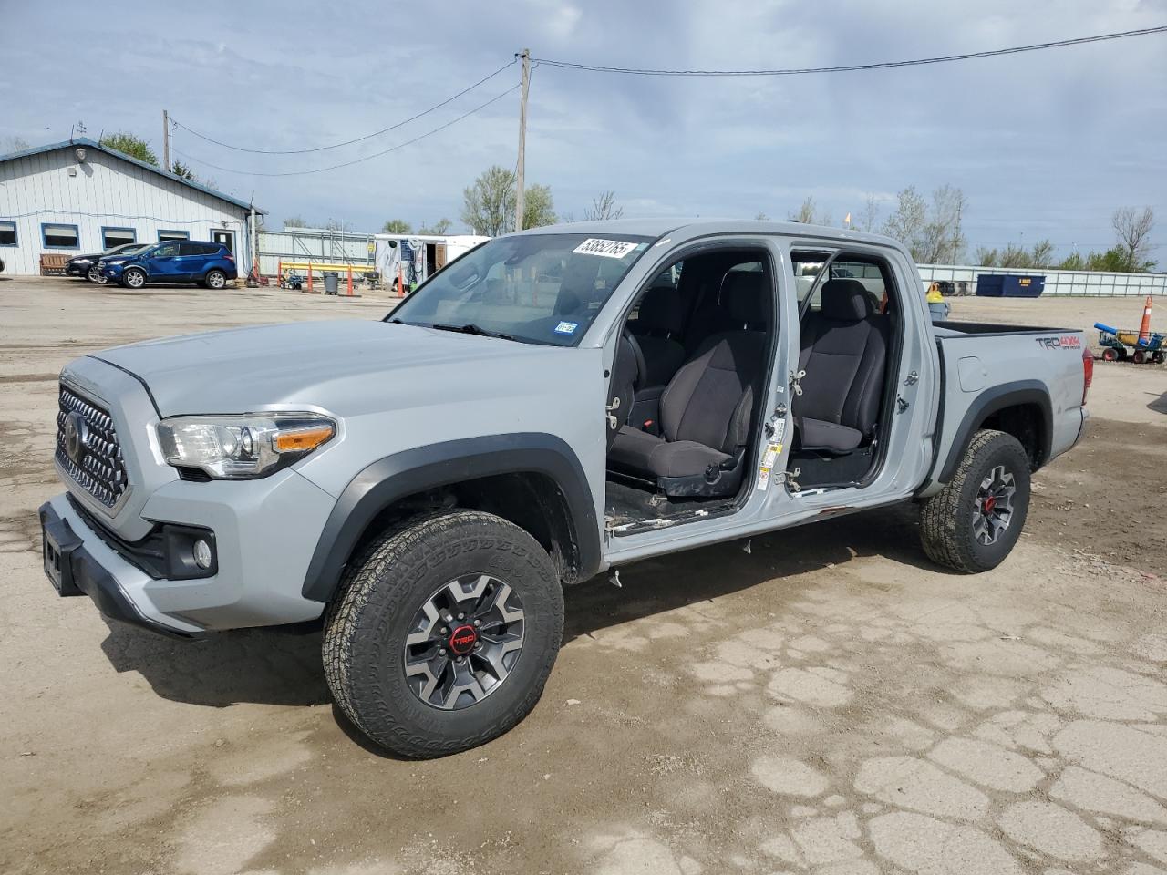 TOYOTA TACOMA DOU 2019