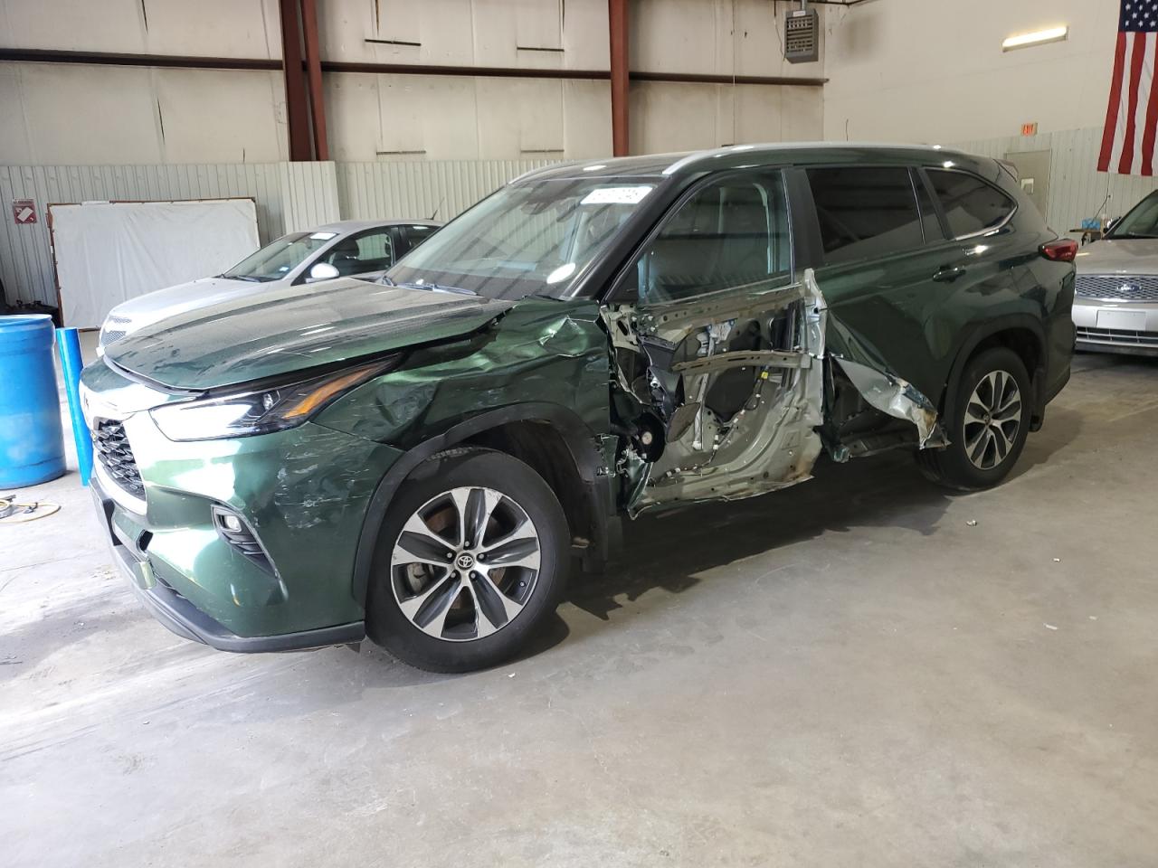 TOYOTA HIGHLANDER 2023