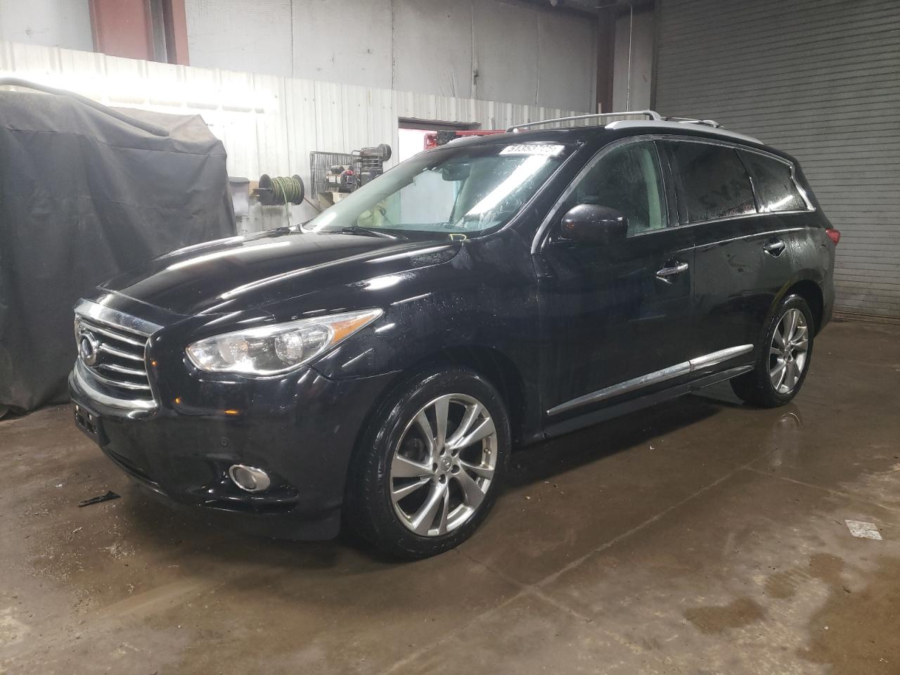 INFINITI JX35 2013