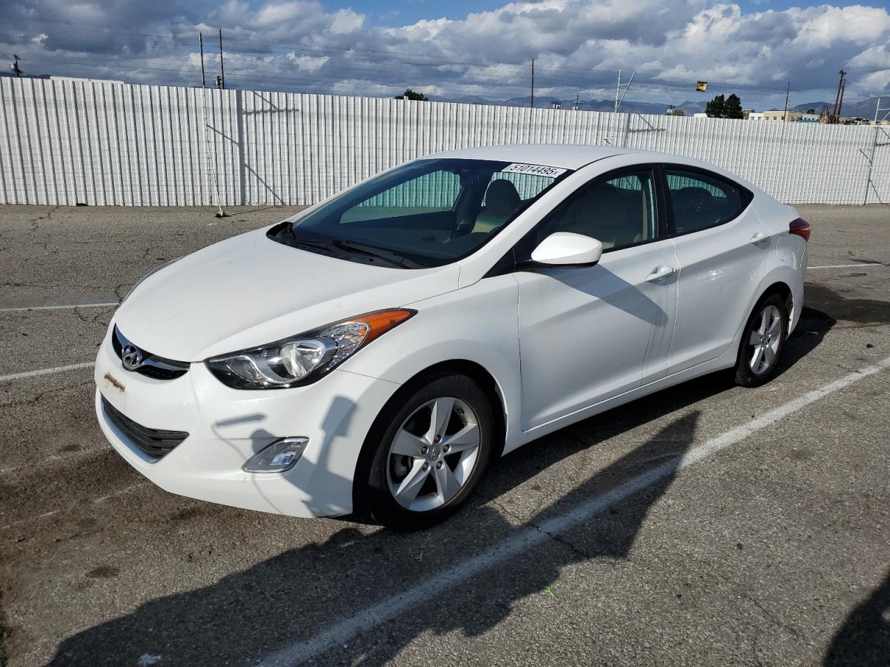 HYUNDAI ELANTRA GL 2013
