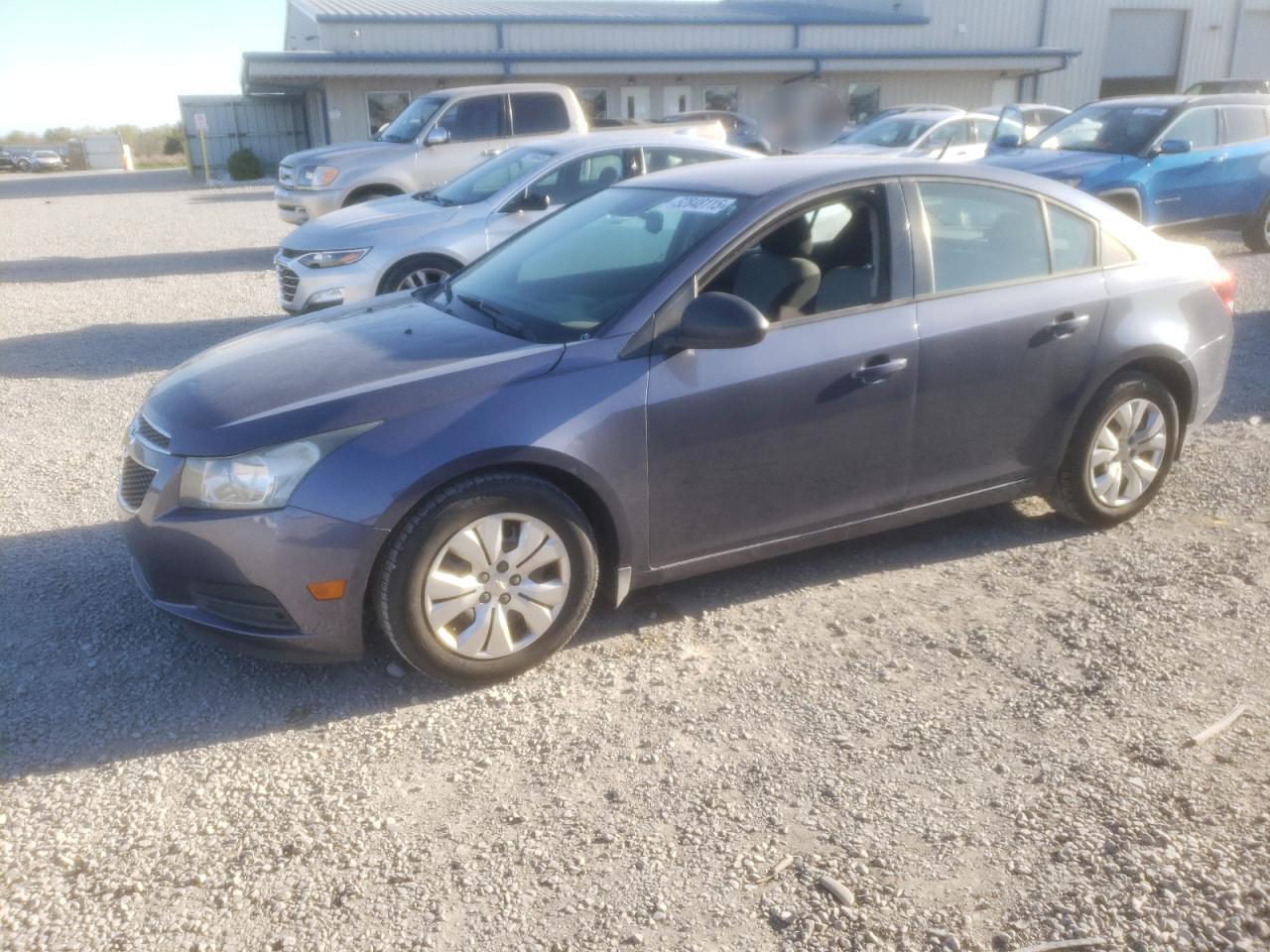 CHEVROLET CRUZE LS 2013
