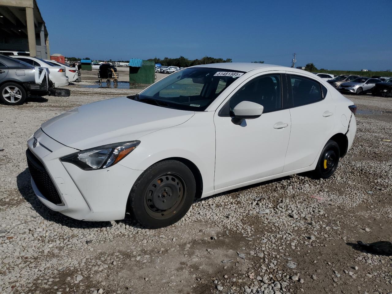 TOYOTA YARIS L 2019
